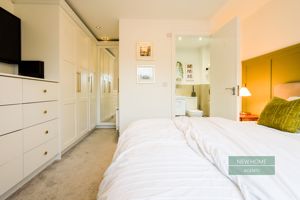 Photo 17- click for photo gallery